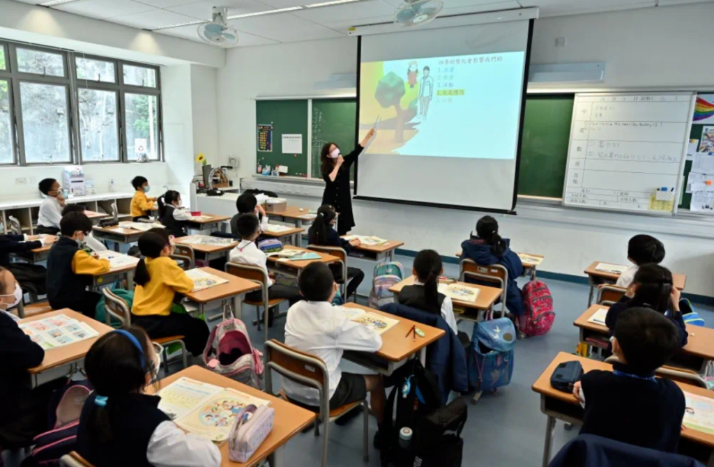 2026年要不要送孩子去香港插班？看完这些条件再决定！