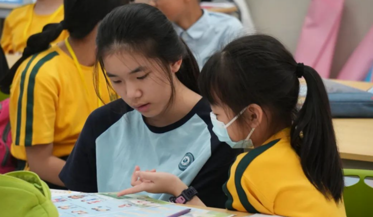 小学生去香港插班,内地转学去香港何时申请、如何准备?2026年超全面攻略