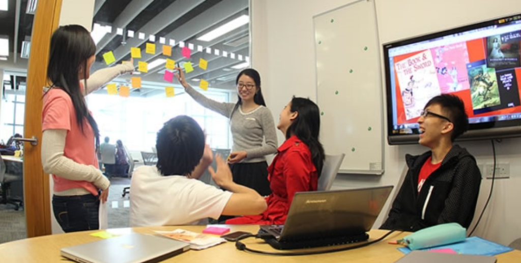小学初中高中大学研究生，2026年哪个阶段赴港读书最合适？