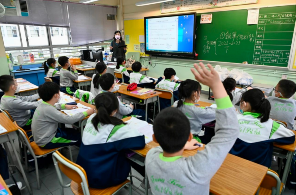 内地英语考90分,去香港插班可能不及格?实话:不是可能,是大概率