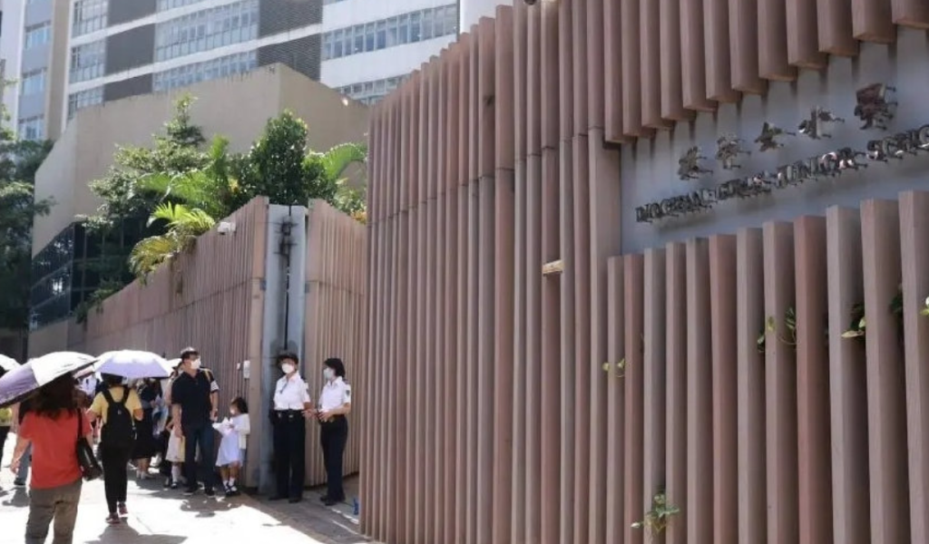 小二插班香港黄金期:难度最低适应最快,错过再等两年