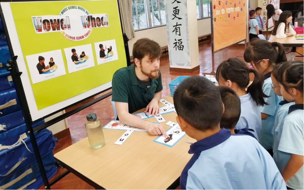 香港插班英语差距有多大?内地90分过去可能不及格