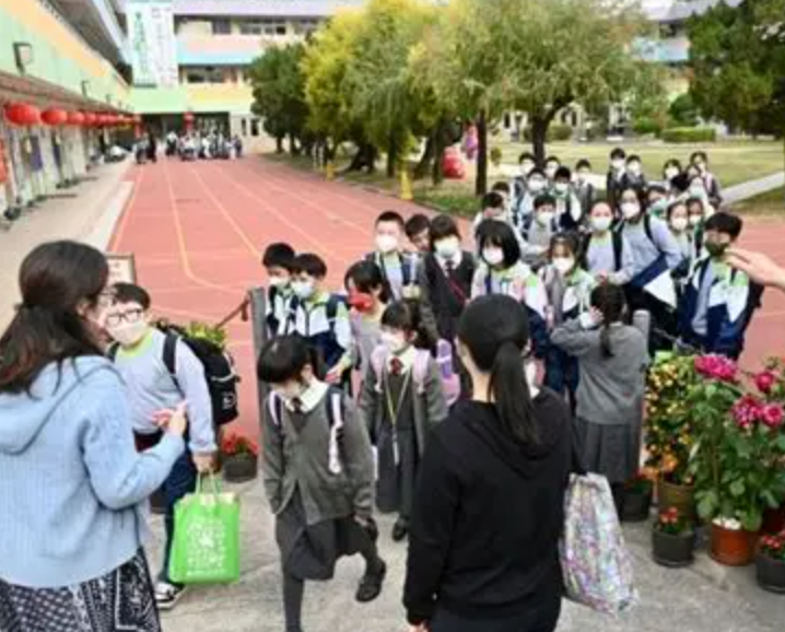 插班后孩子心理落差大怎么办?家长怎么引导最有效