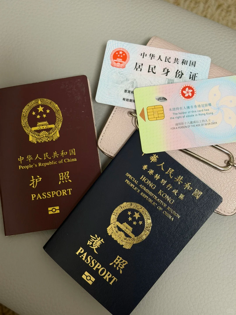 港硕家长请留意，签证到手只是第一步，8月这两项准备缺一不可