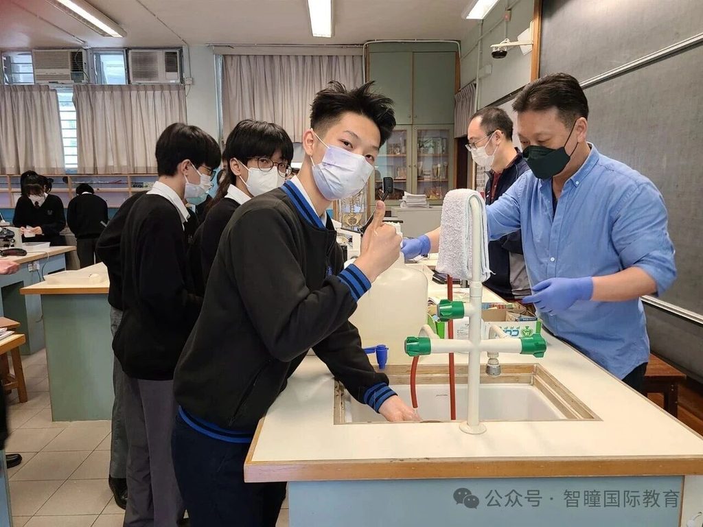 DSE选科迎来新变化！香港教育局鼓励高中生修读两科或以上数理科目