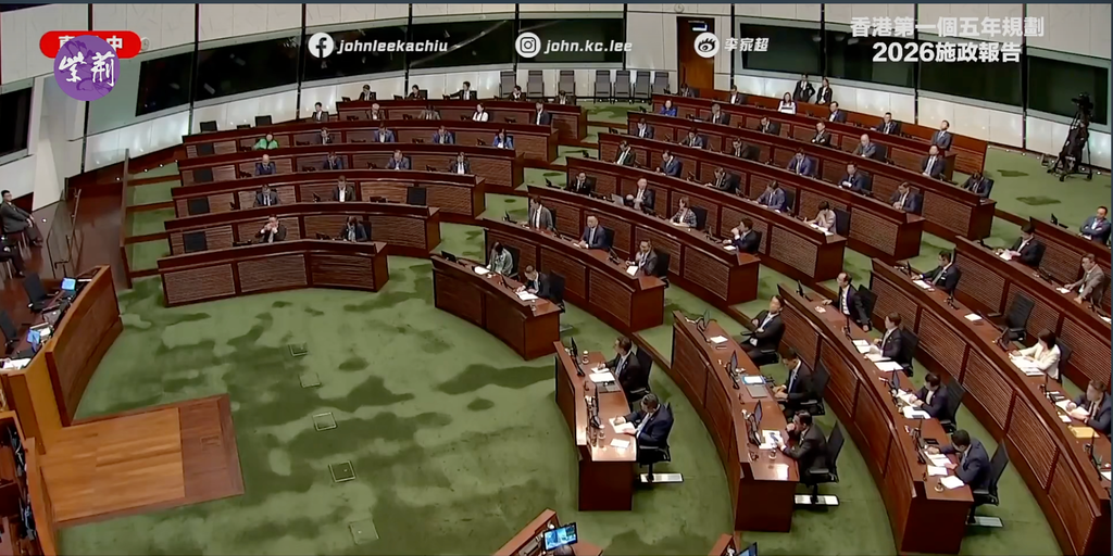 香港抢人才再升级！非本地生目标10万！高才通续签拟放宽！
