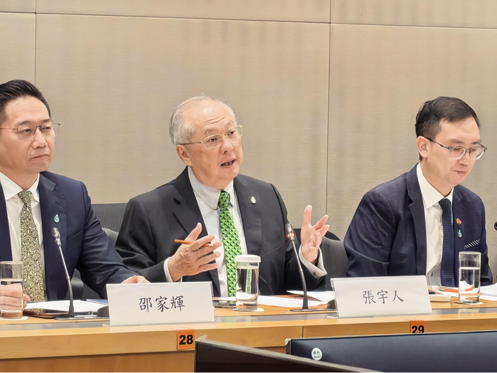 2026施政报告解读｜48所直资学校扩招非本地生！内地孩子赴港读书的窗口期，真的打开了