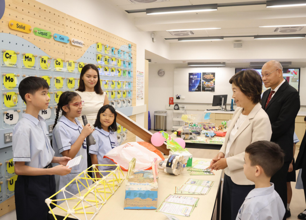 2026施政报告解读｜AI全面进入香港课堂！孩子的教育起跑线，又往前挪了一大截